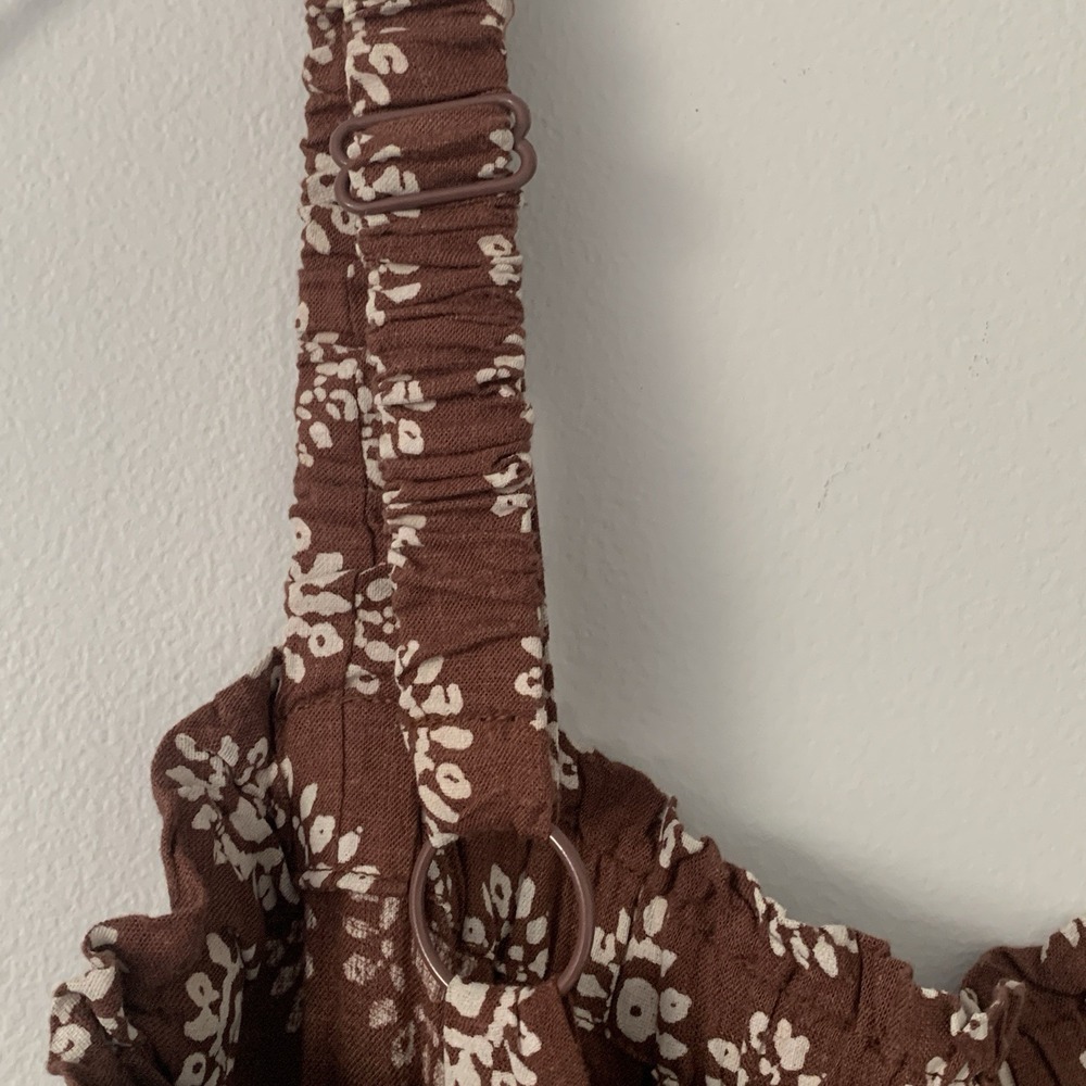 New Urban Outfitters Sleeveless Jumpsuit Small Brown Wide Leg NWT *Small Flaw* - Picture 11 of 16